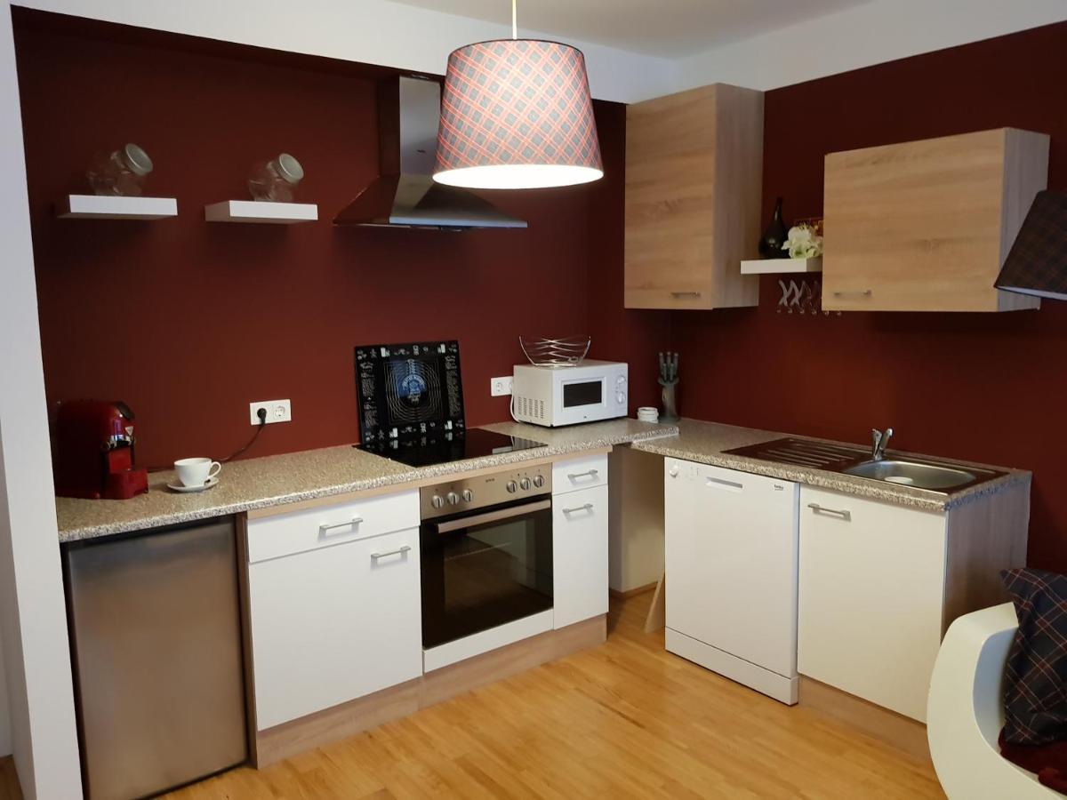 Appartement Bullsliving Kaisermuehlen Erni Next To Uno *